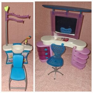 Barbie Cool Lookz Hair Salon (year 2003)